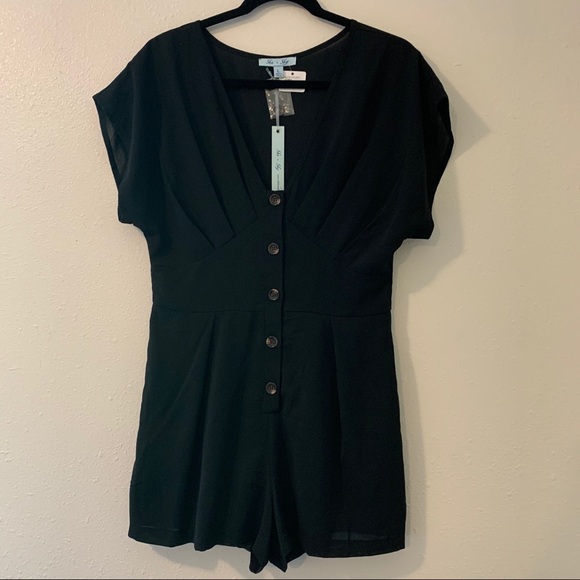 She and Sky Pants - She + Sky black romper (L)